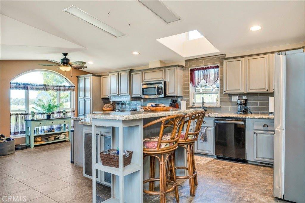 17432 Sendero Way, Lower Lake, CA 95457