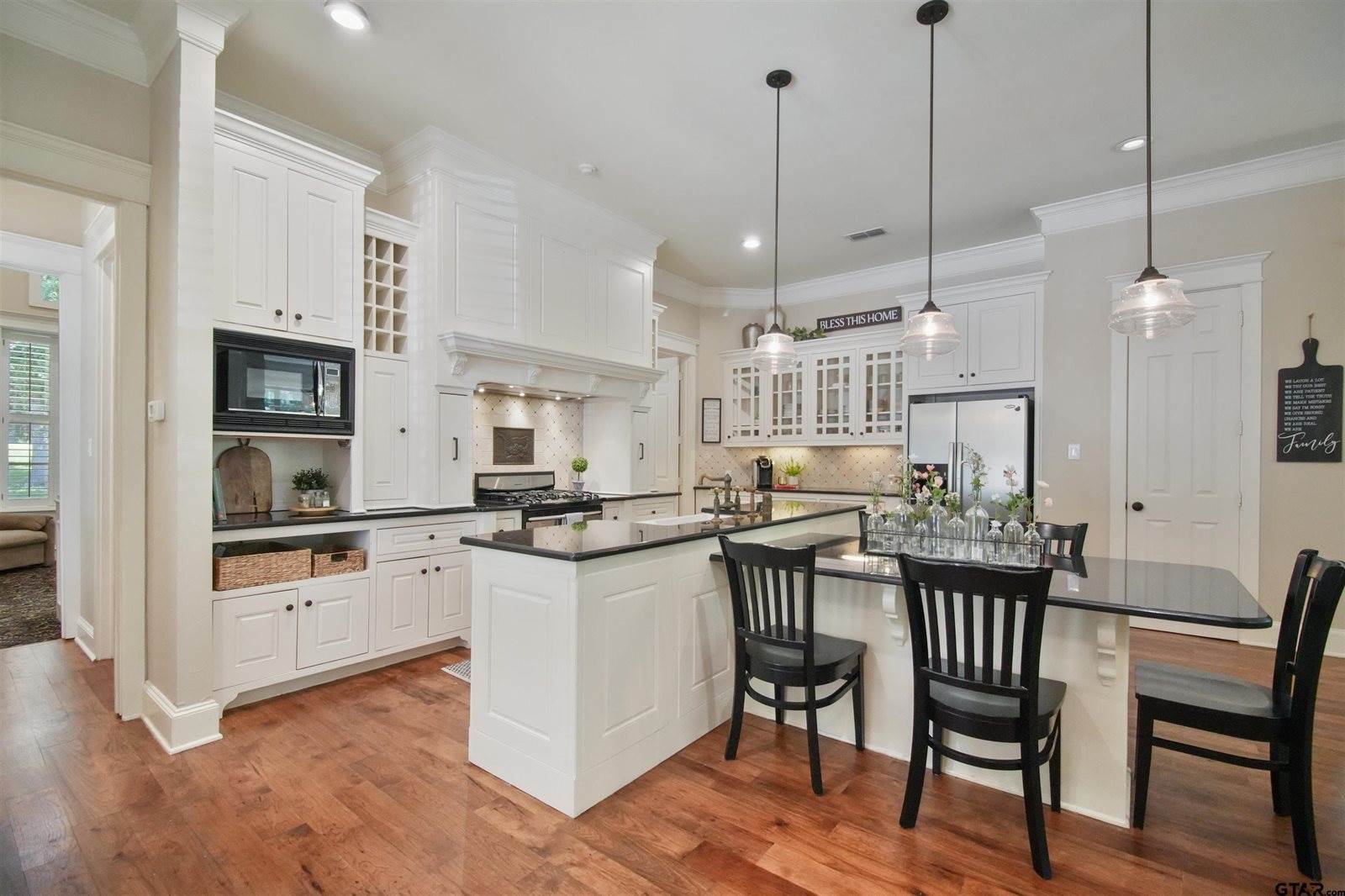 15424 Sunrise Lake Court, Tyler, TX 75707