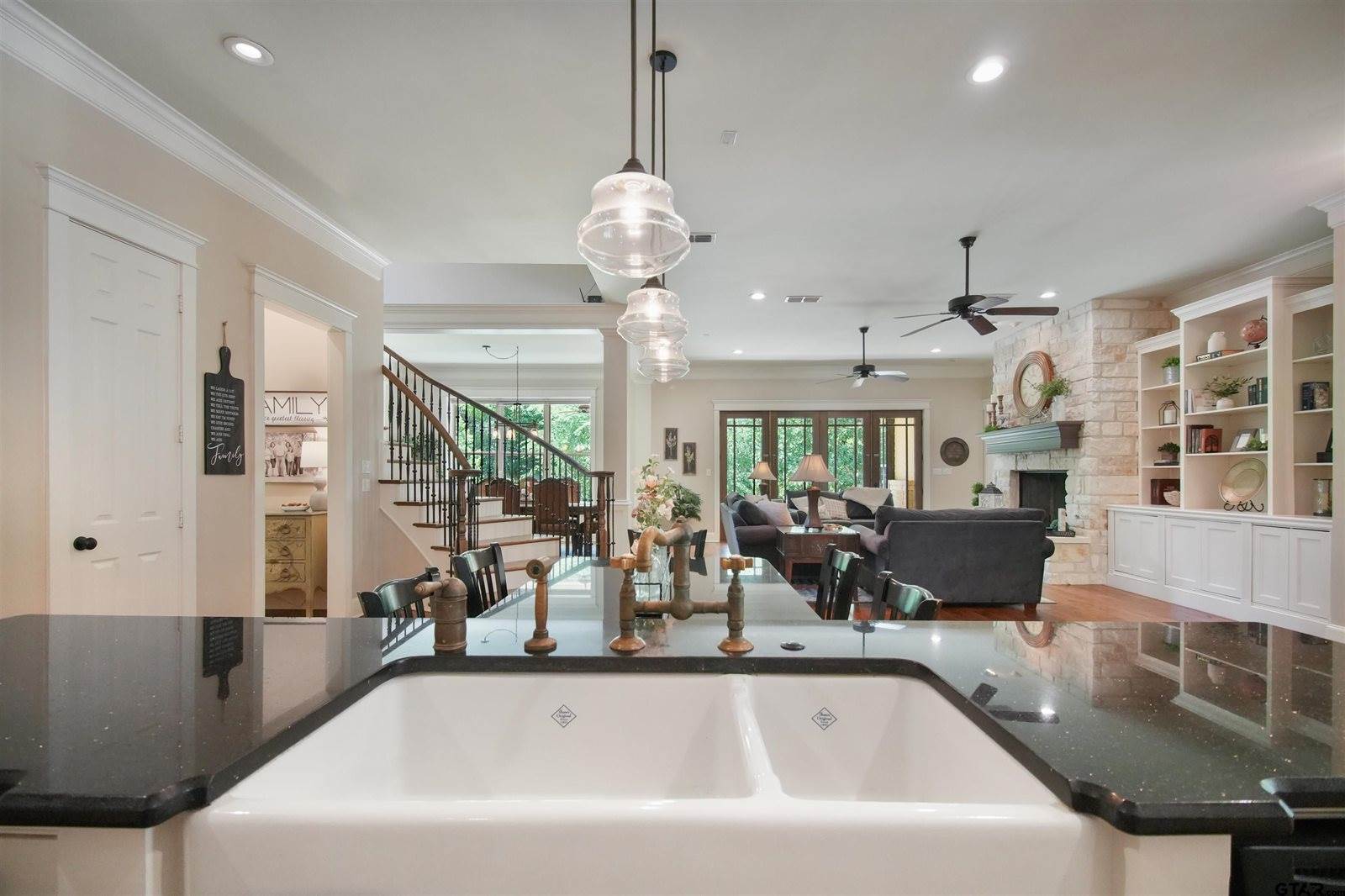 15424 Sunrise Lake Court, Tyler, TX 75707