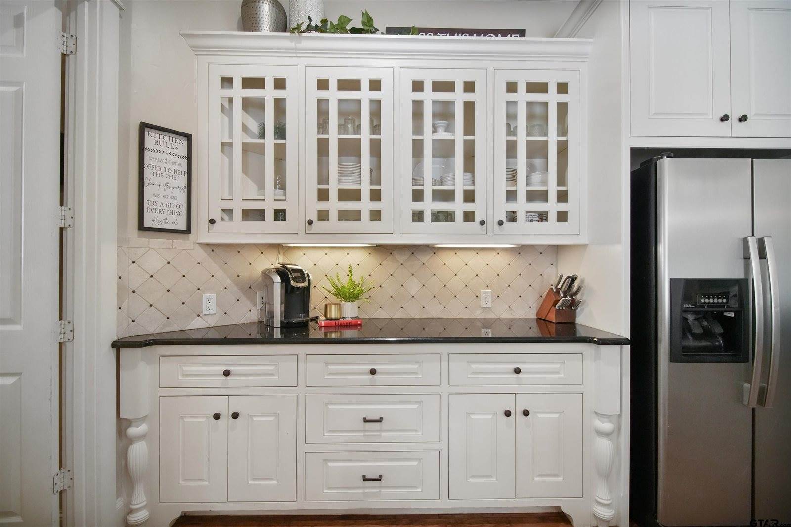 15424 Sunrise Lake Court, Tyler, TX 75707