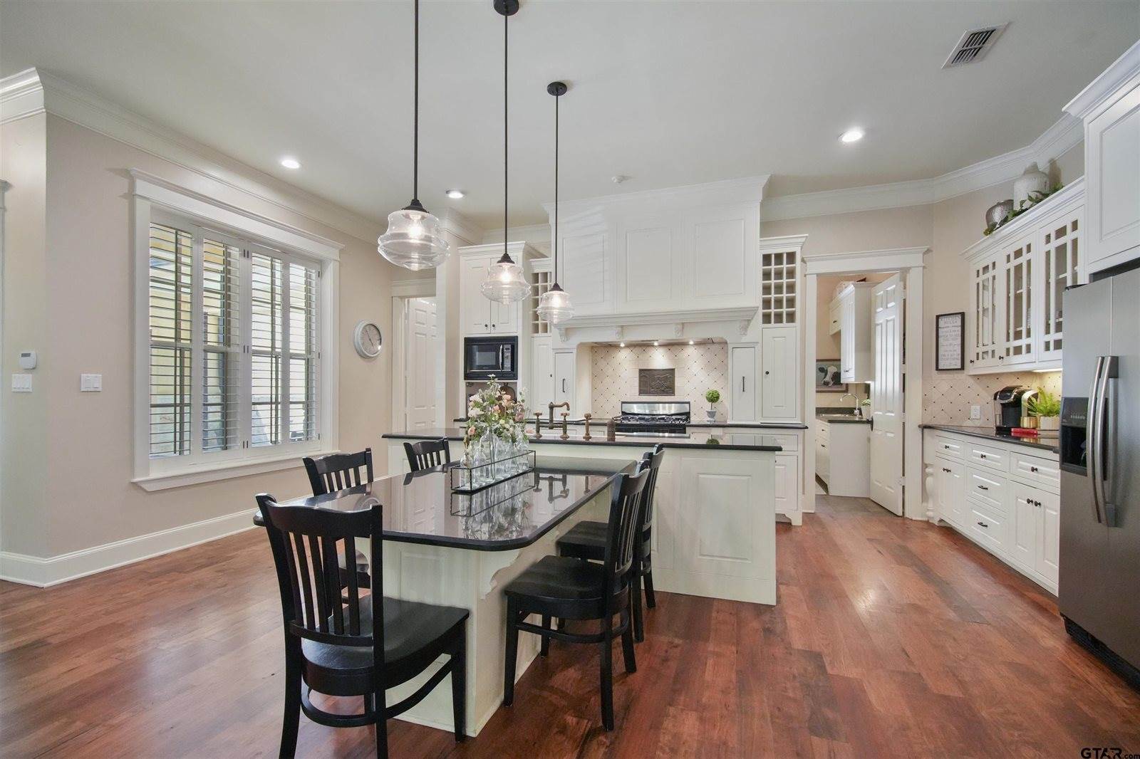 15424 Sunrise Lake Court, Tyler, TX 75707