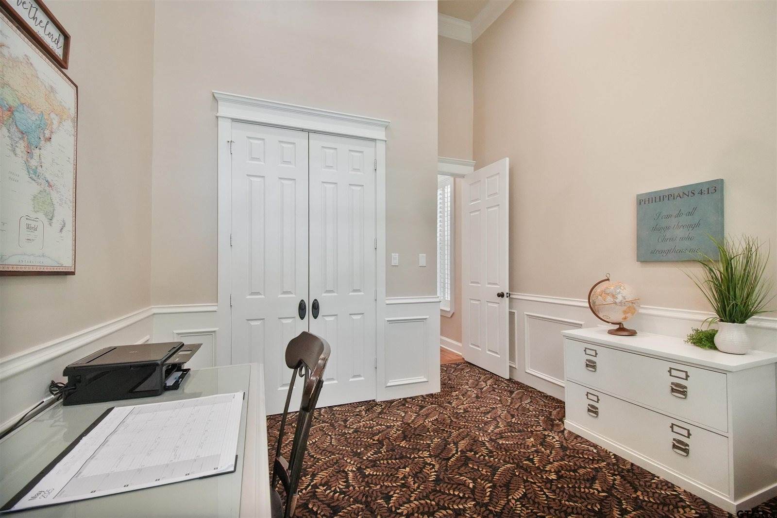 15424 Sunrise Lake Court, Tyler, TX 75707