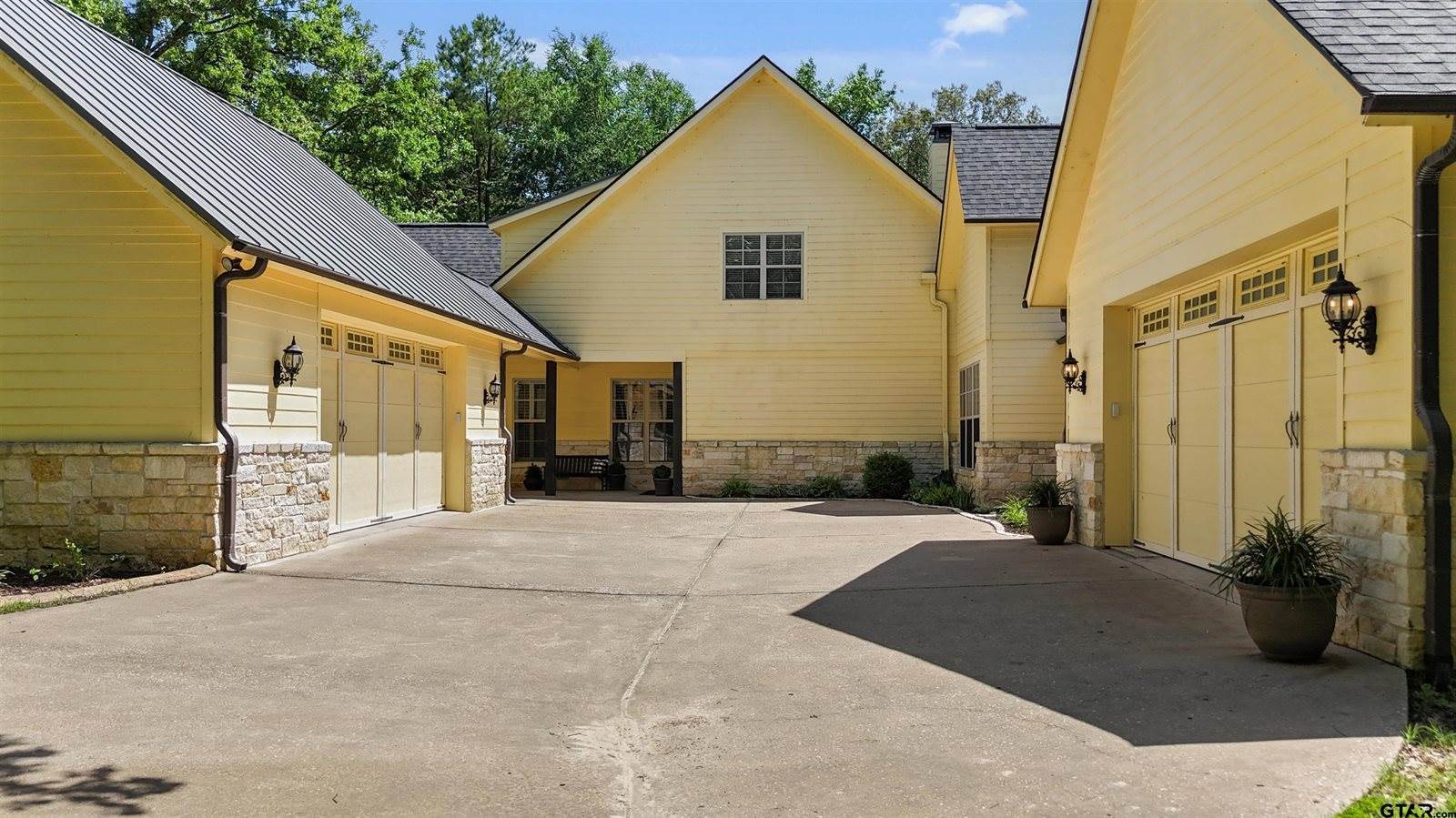 15424 Sunrise Lake Court, Tyler, TX 75707