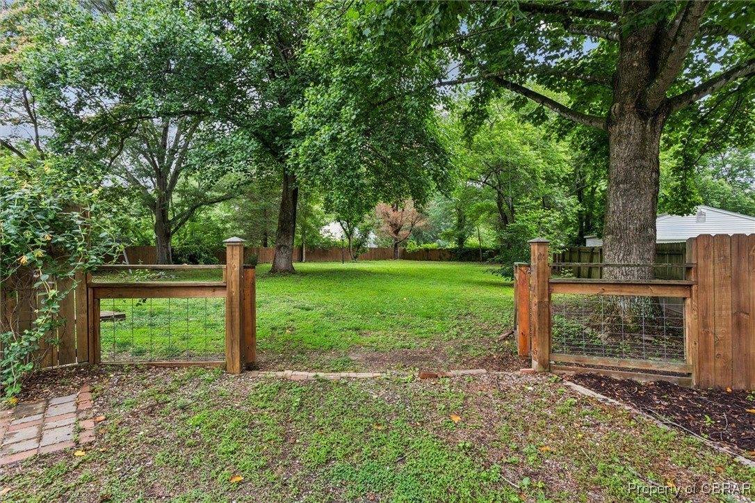 6512 Walter Reed Drive, Gloucester County, VA 23061