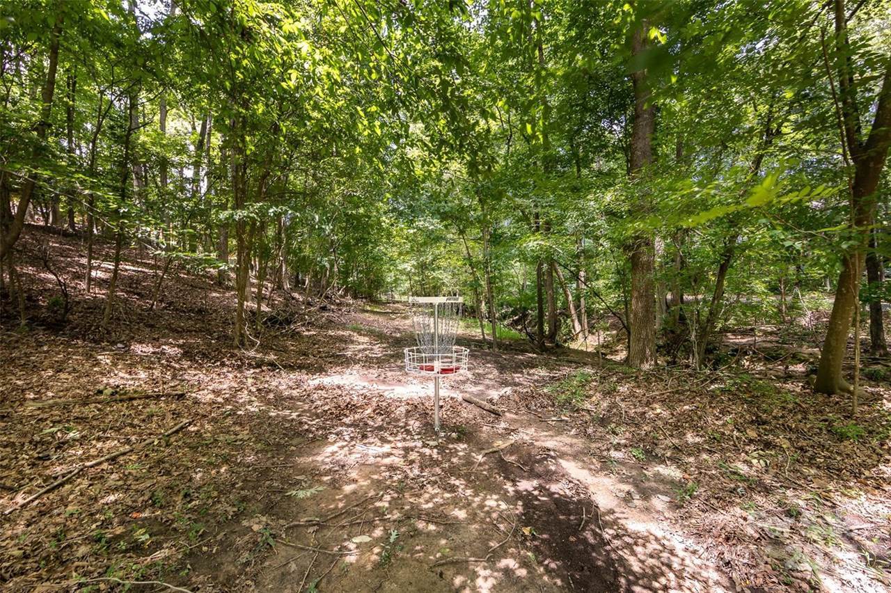 113 Foxfield Lane, Matthews, NC 28105