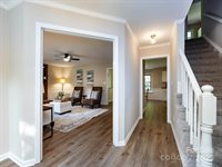 113 Foxfield Lane, Matthews, NC 28105