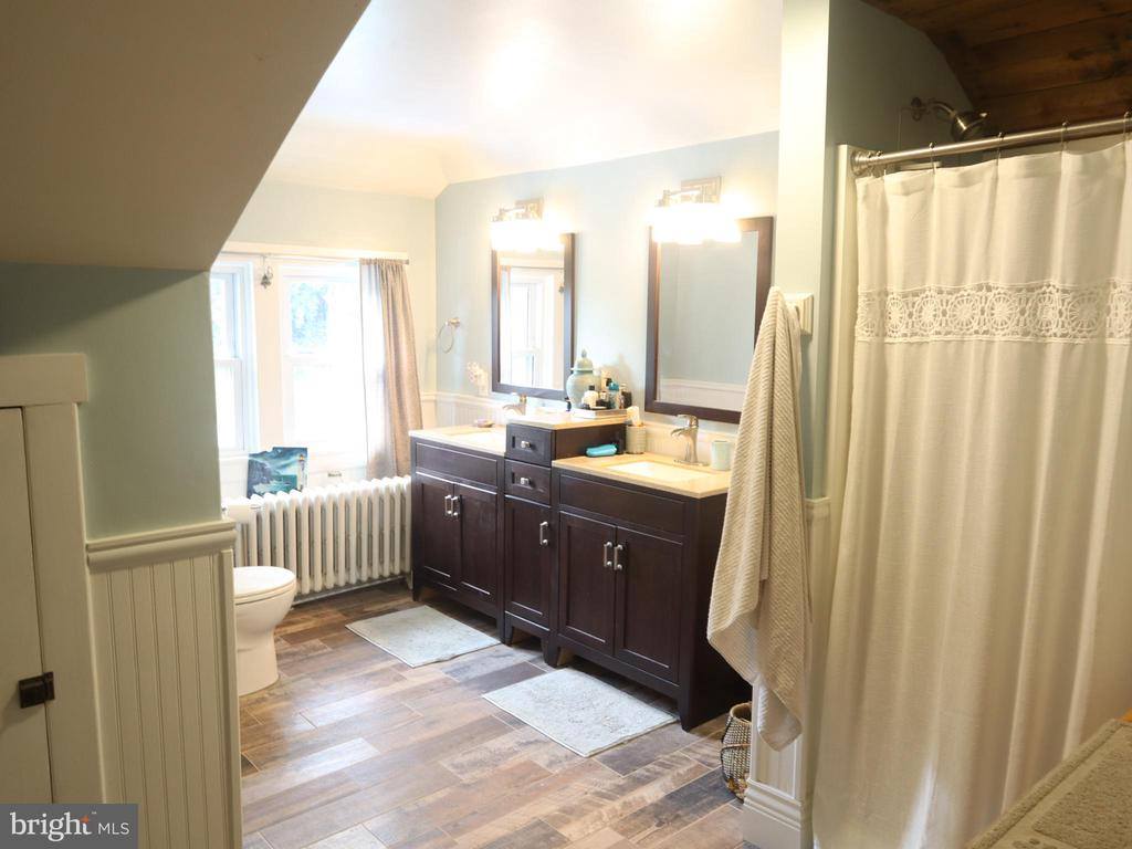 731 West Main Street, Leesport, PA 19533