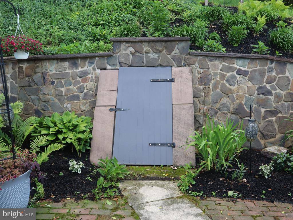 731 West Main Street, Leesport, PA 19533