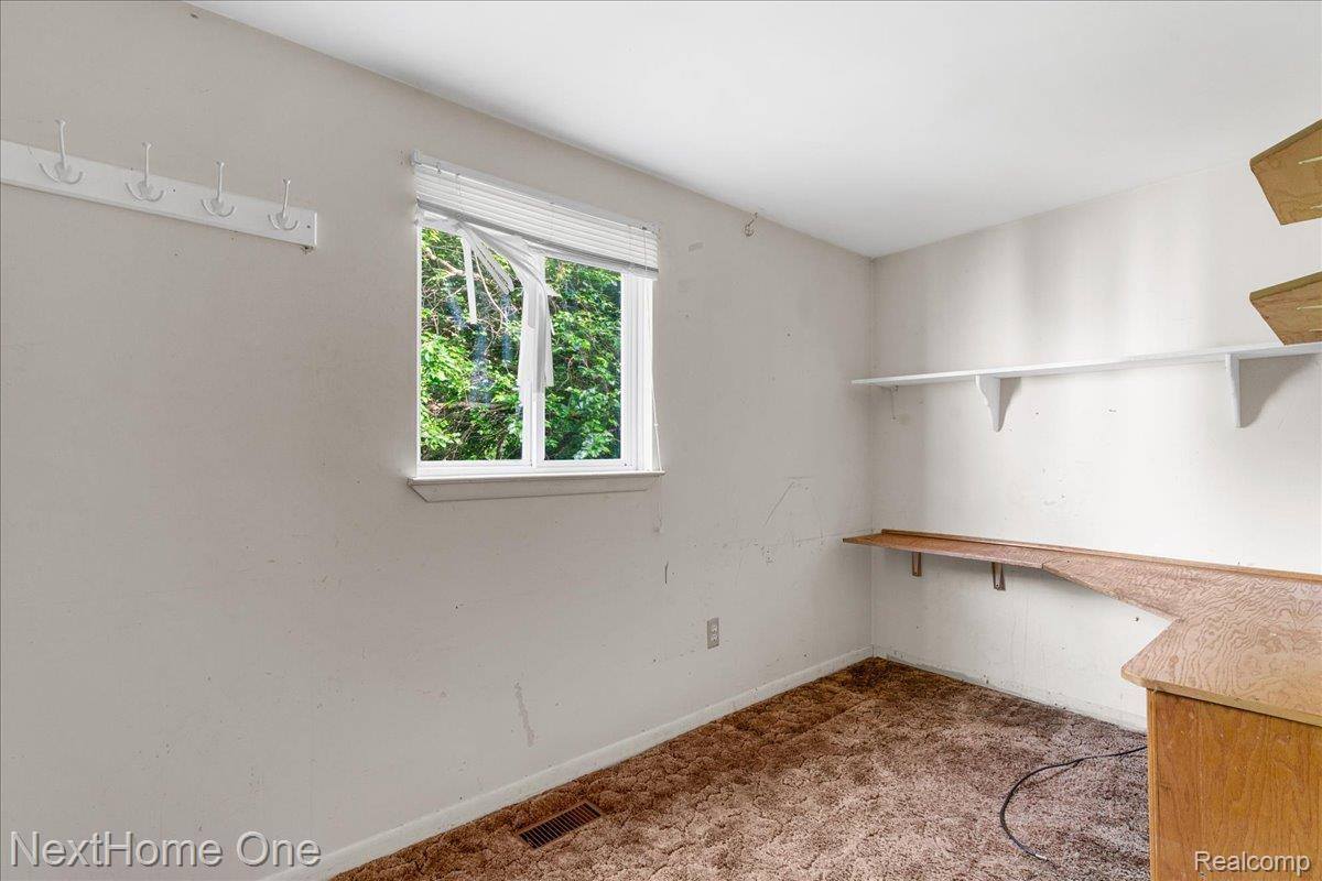 7469 Longworth Drive, HamburgTownship_Livingston, MI 48116