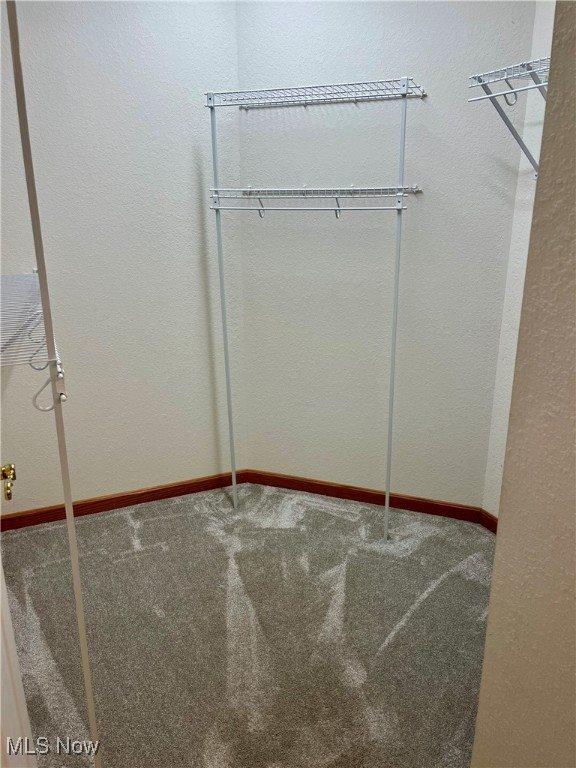 9264 Sharrott Road, Poland, OH 44514