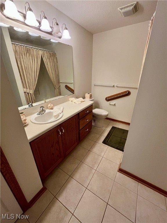 9264 Sharrott Road, Poland, OH 44514