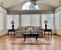 9264 Sharrott Road, Poland, OH 44514