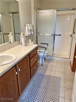 9264 Sharrott Road, Poland, OH 44514