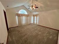 9264 Sharrott Road, Poland, OH 44514