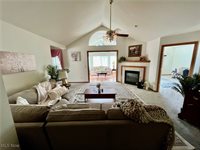 9264 Sharrott Road, Poland, OH 44514