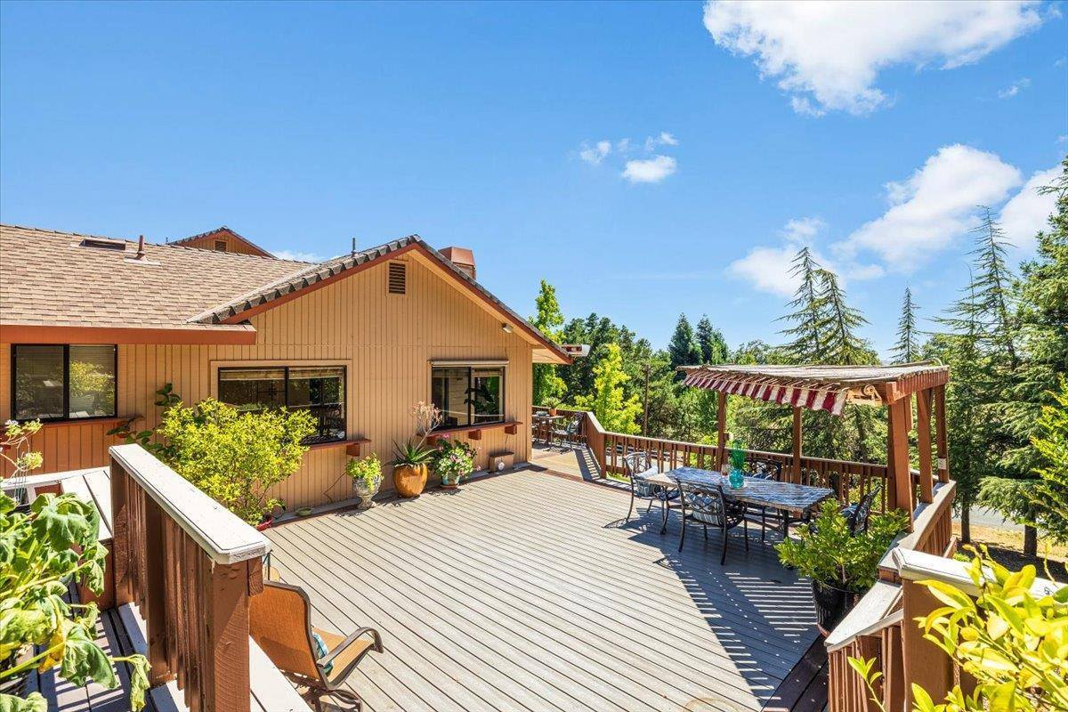 5175 Pondorex Road, Auburn, CA 95602