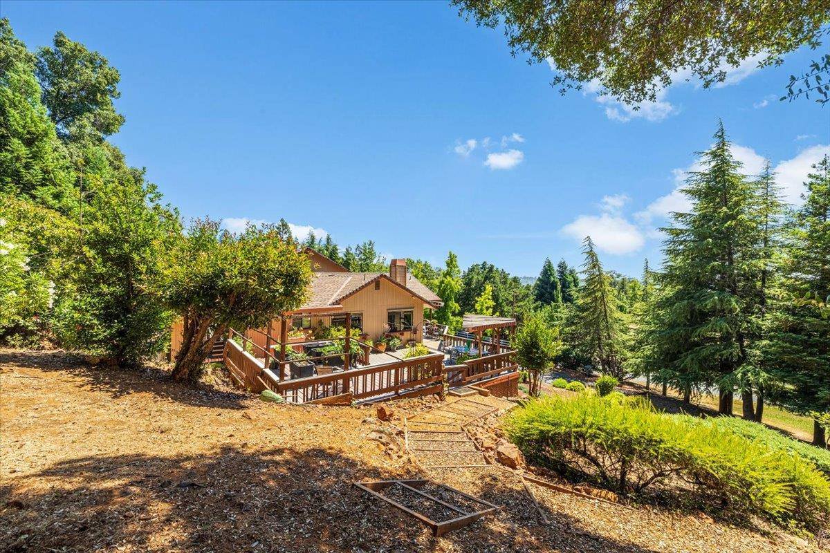 5175 Pondorex Road, Auburn, CA 95602