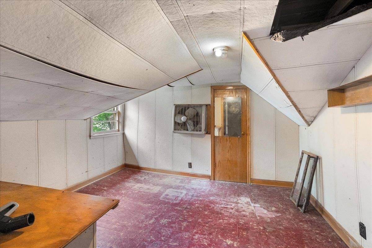 1507 N Peach Avenue, Marshfield, WI 54449