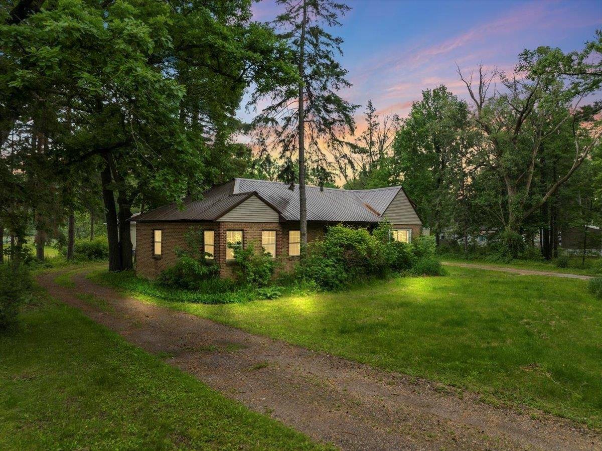 1507 N Peach Avenue, Marshfield, WI 54449