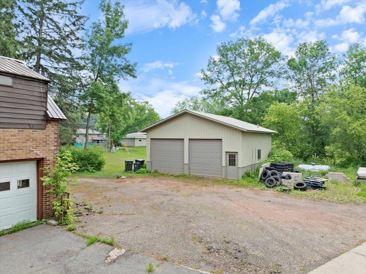 1507 N Peach Avenue, Marshfield, WI 54449