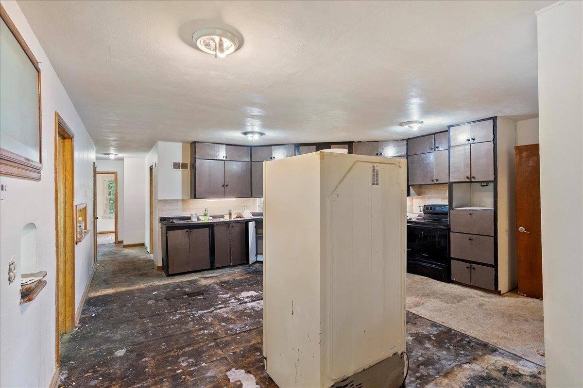 1507 N Peach Avenue, Marshfield, WI 54449