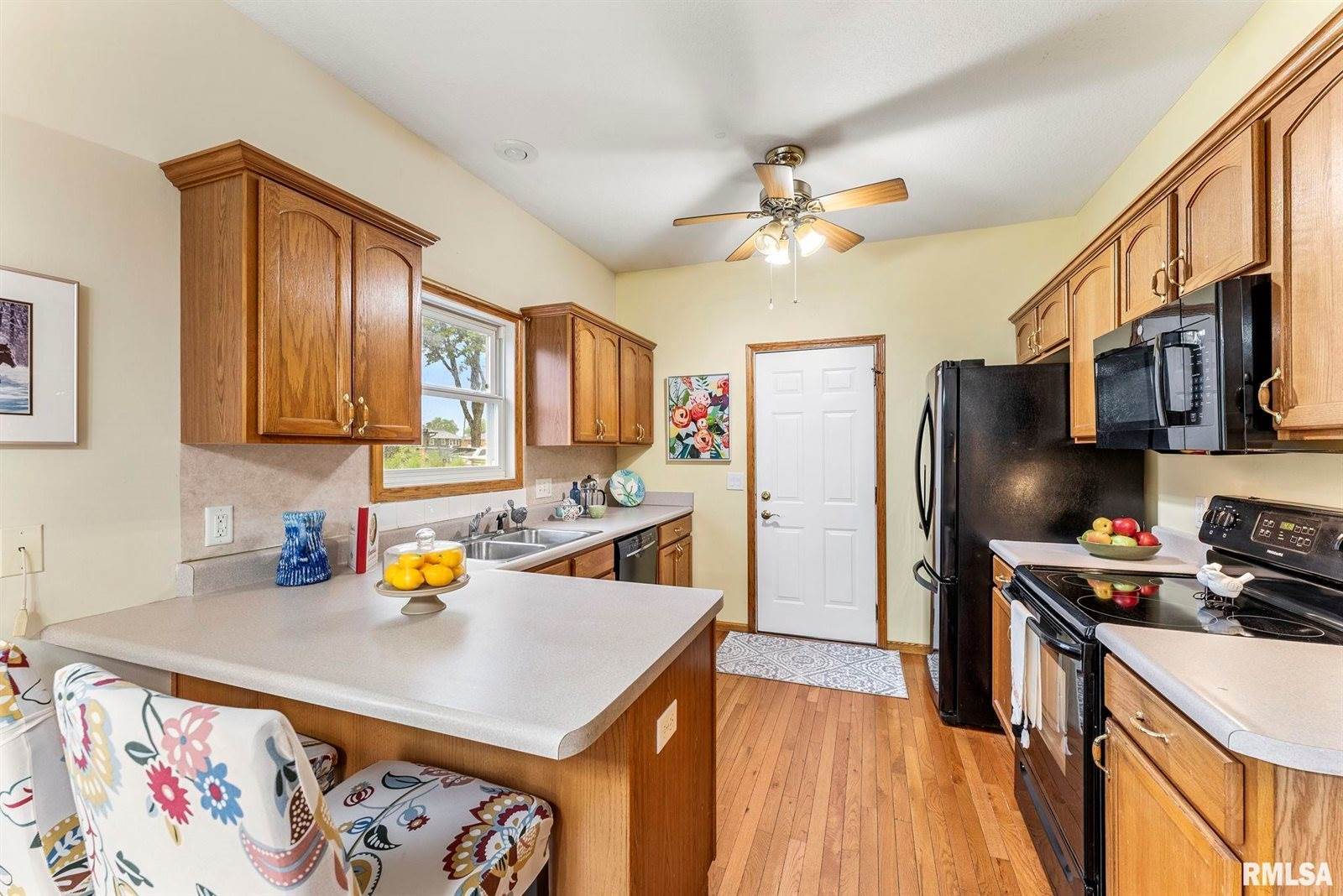 4614 Kelling Street, Davenport, IA 52806