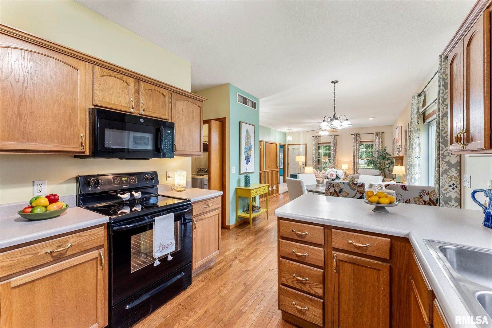 4614 Kelling Street, Davenport, IA 52806