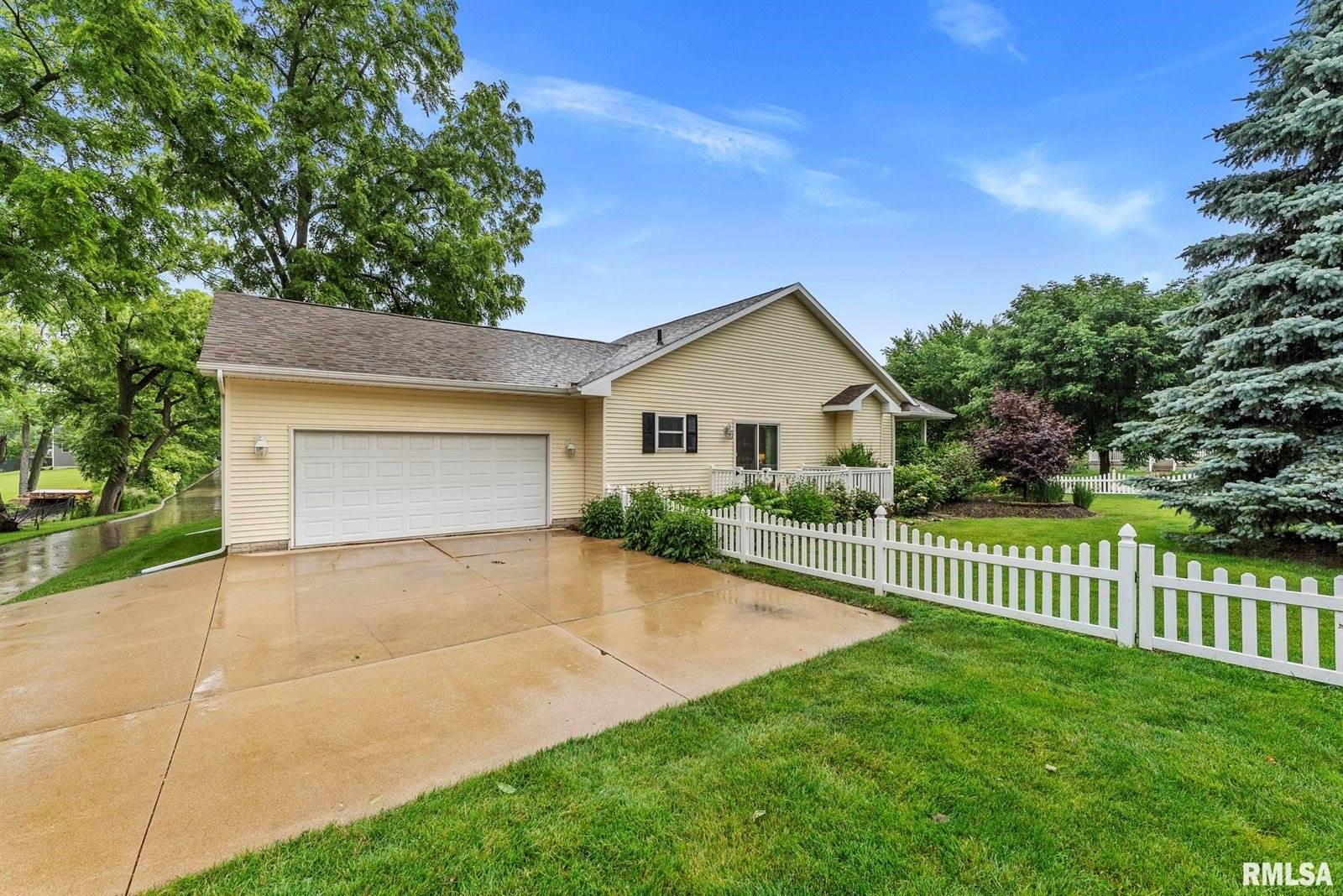 4614 Kelling Street, Davenport, IA 52806