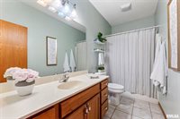 4614 Kelling Street, Davenport, IA 52806