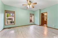 4614 Kelling Street, Davenport, IA 52806