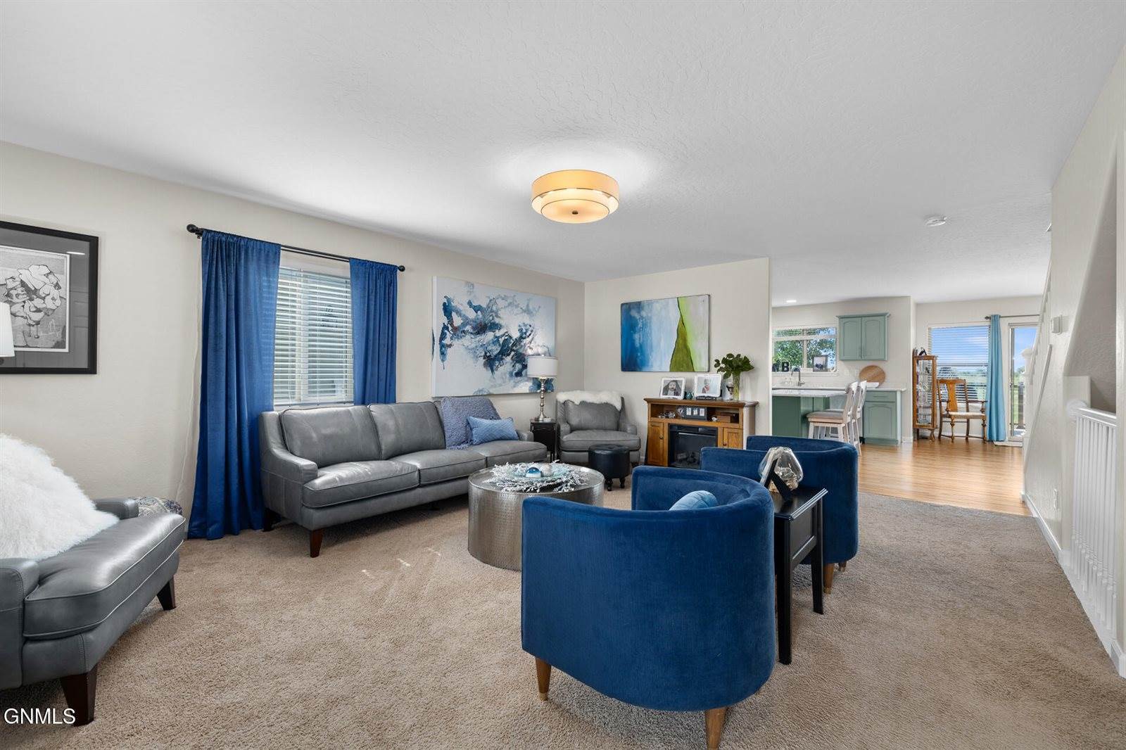 1531 Creekside Drive, Williston, ND 58801