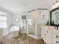 2032 Greenbrook Parkway, Matthews, NC 28104