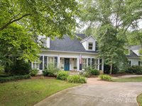 2032 Greenbrook Parkway, Matthews, NC 28104