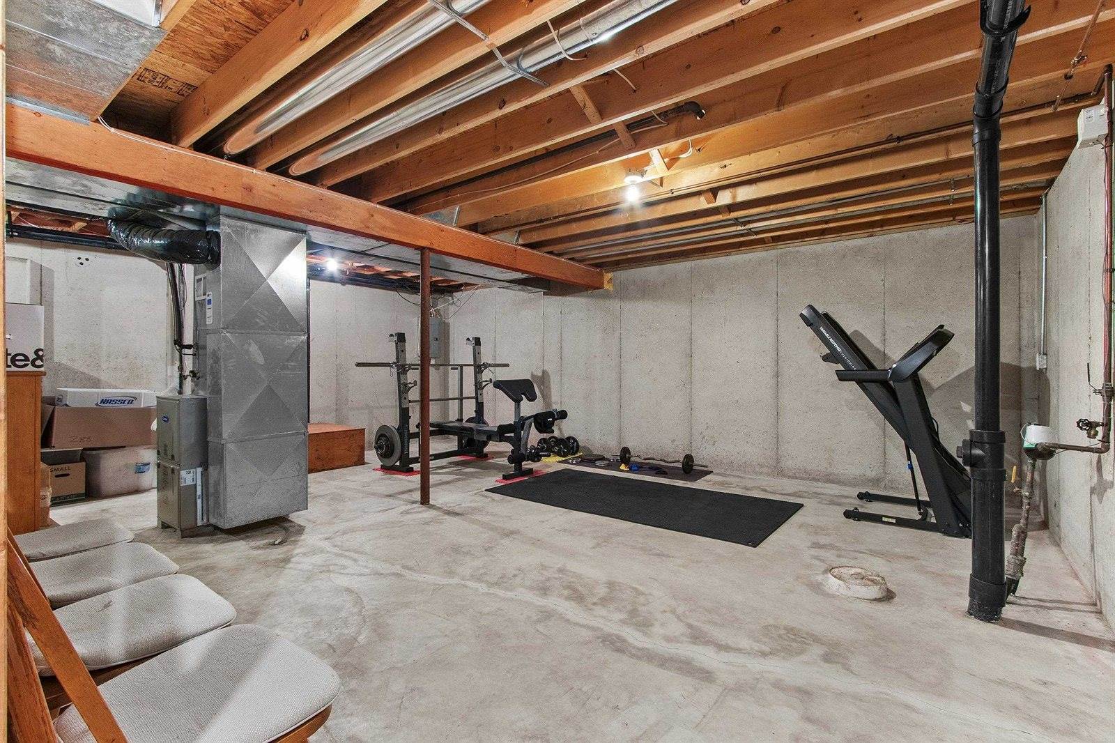 458 South St Bernard Drive, De Pere, WI 54115