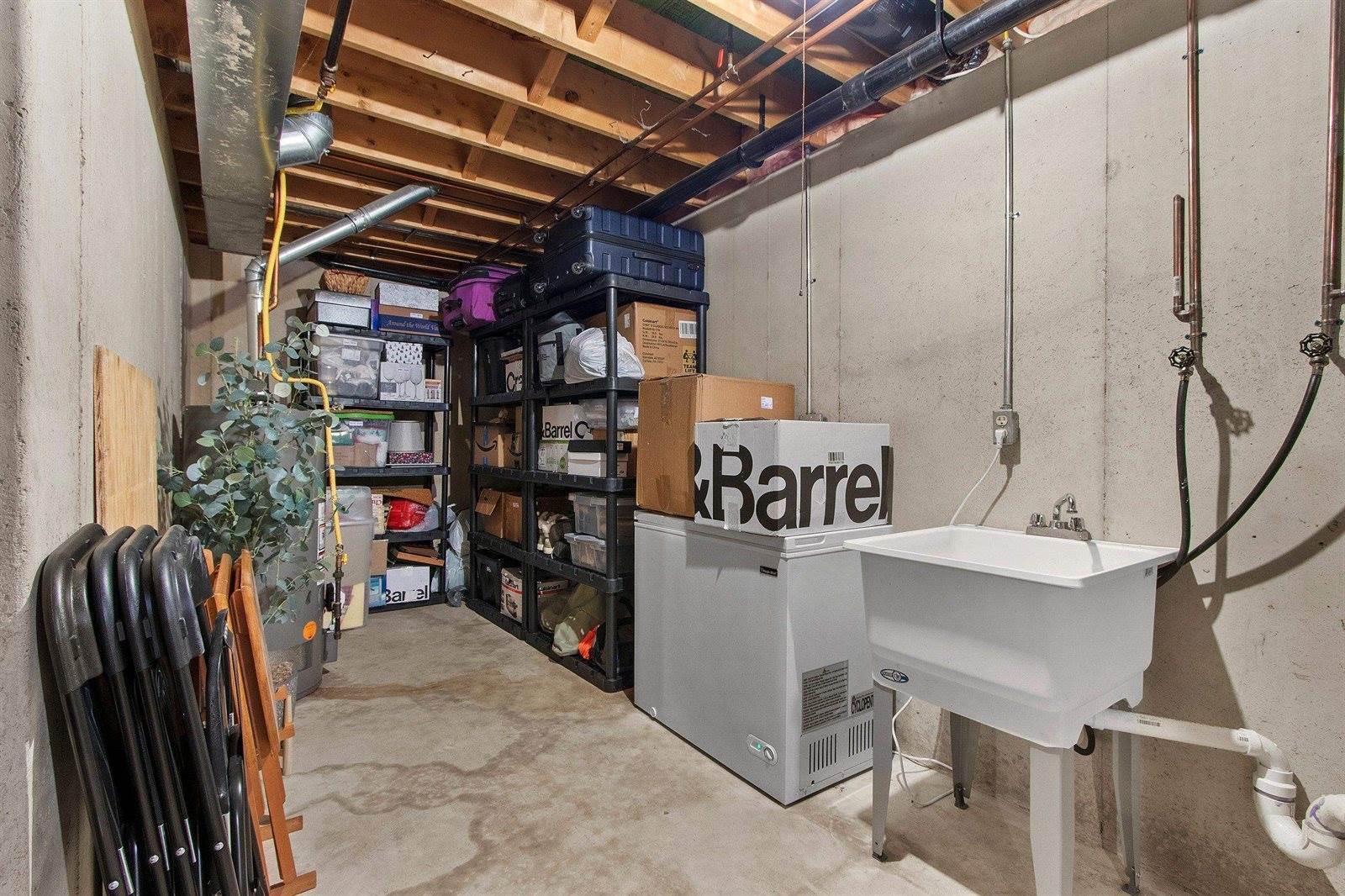 458 South St Bernard Drive, De Pere, WI 54115