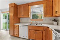 458 South St Bernard Drive, De Pere, WI 54115