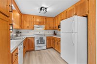 458 South St Bernard Drive, De Pere, WI 54115