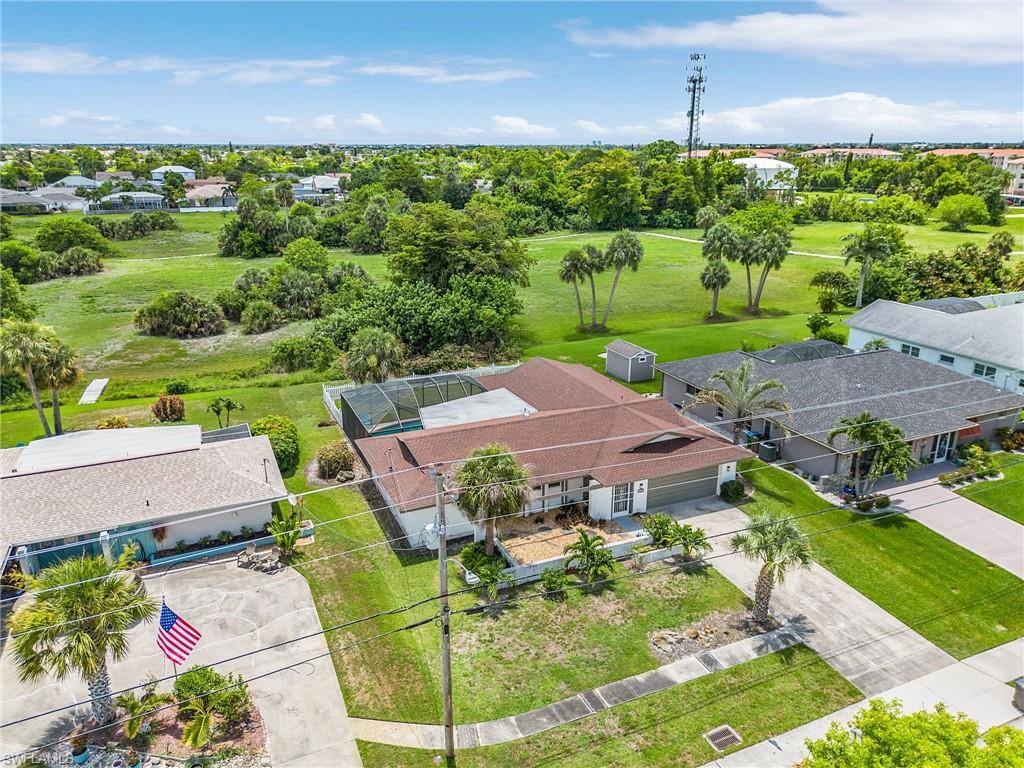 3823 Palm Tree Blvd, Cape Coral, FL 33904