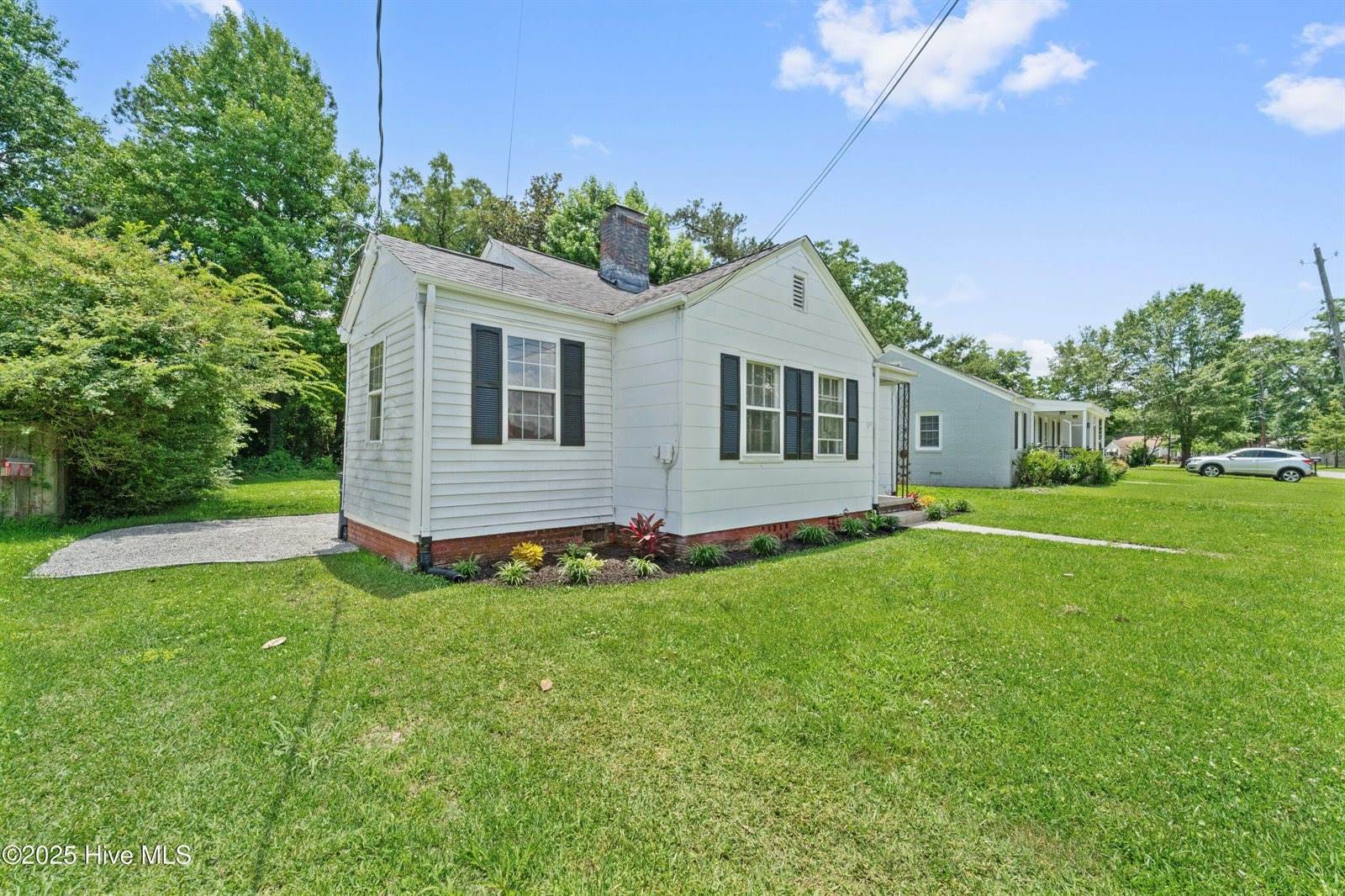 124 West Bayshore Boulevard, Jacksonville, NC 28540