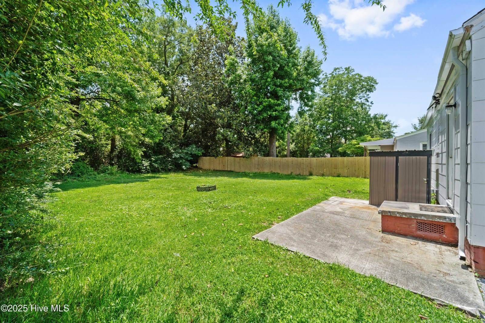 124 West Bayshore Boulevard, Jacksonville, NC 28540