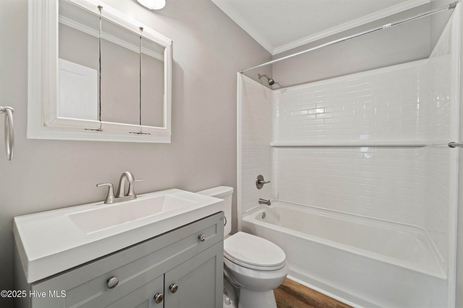 124 West Bayshore Boulevard, Jacksonville, NC 28540