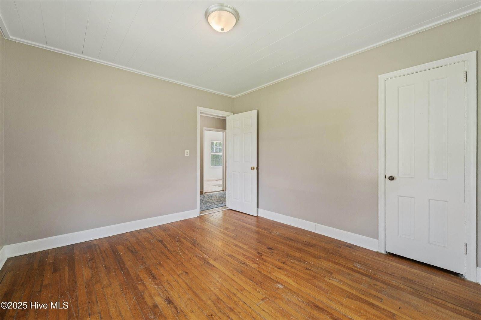 124 West Bayshore Boulevard, Jacksonville, NC 28540