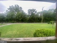 314 Henshaw Road, Bunker Hill, WV 25413