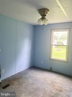 314 Henshaw Road, Bunker Hill, WV 25413