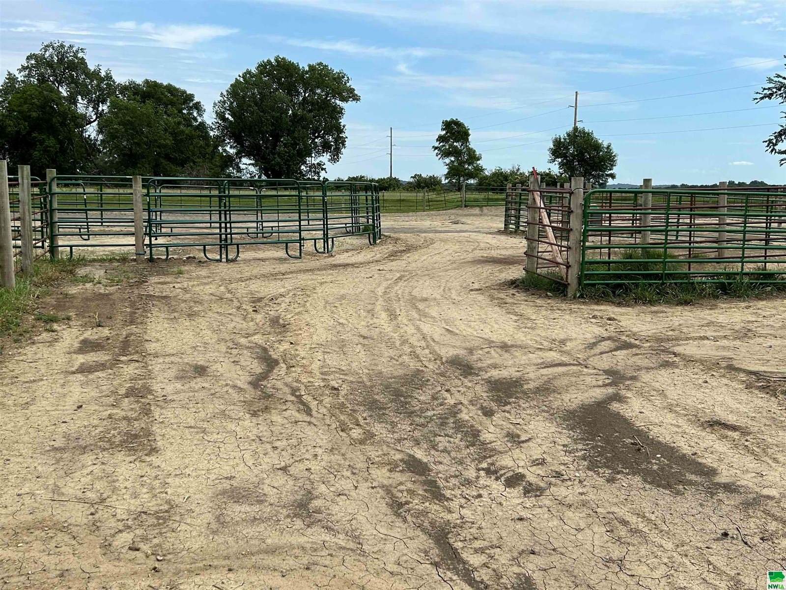 48220 332 St., Jefferson, SD 59038