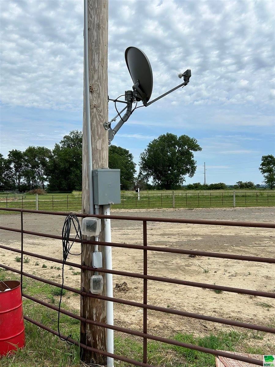 48220 332 St., Jefferson, SD 59038