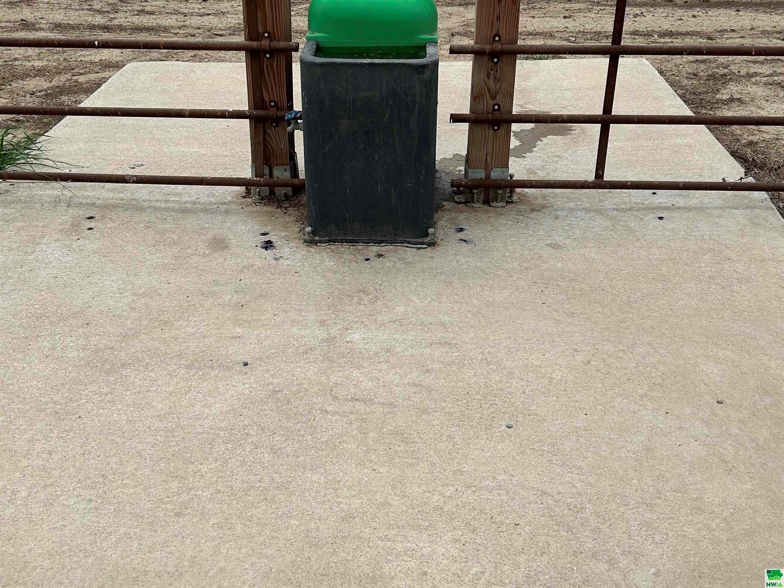 48220 332 St., Jefferson, SD 59038