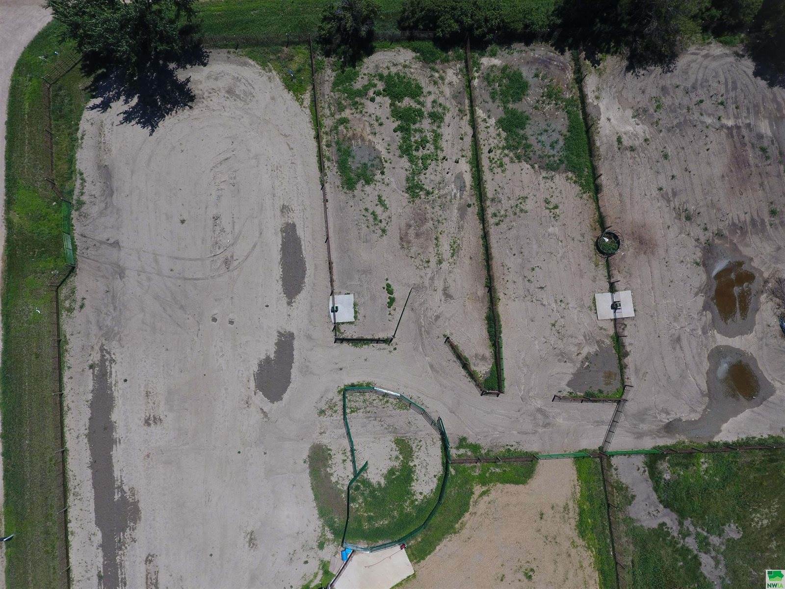 48220 332 St., Jefferson, SD 59038