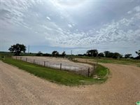 48220 332 St., Jefferson, SD 59038