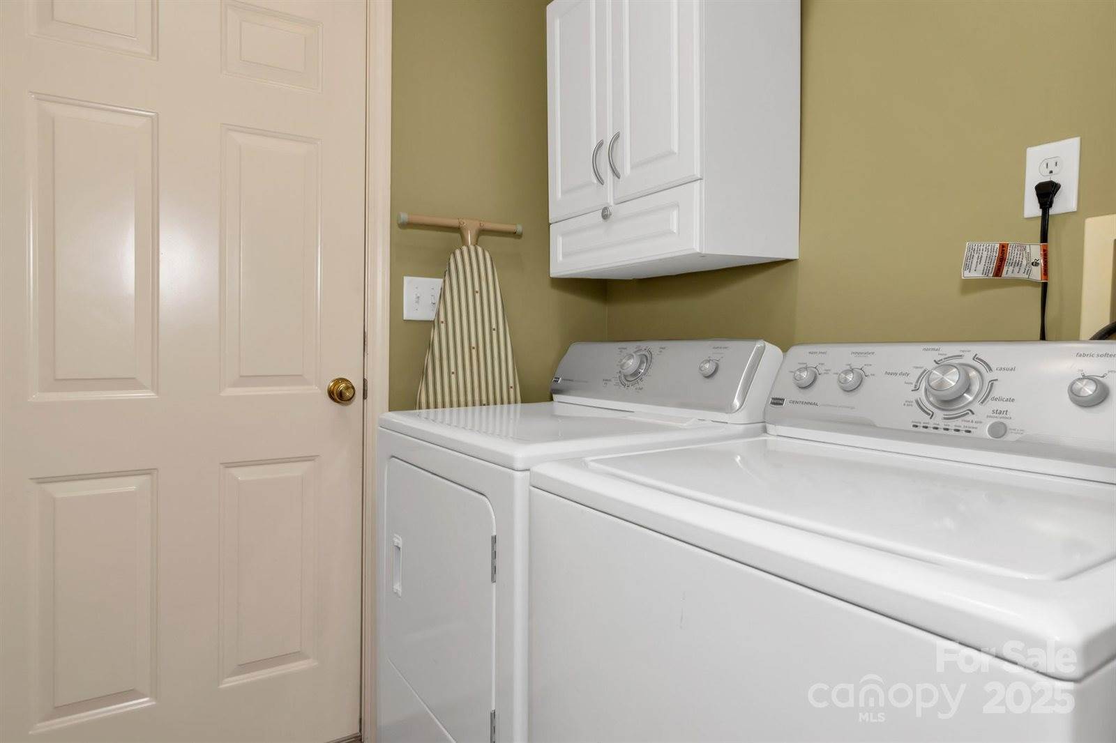 16 Sunview Circle, Arden, NC 28704